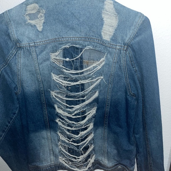 jacket - Picture 2 of 3